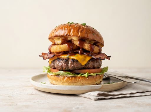 Crispy Chicken Burger with fresh toppings